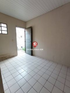CASA - BAIRRO SANTO ANTONIO, ZONA SUL