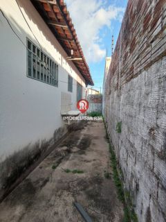 CASA - BAIRRO SANTO ANTONIO, ZONA SUL