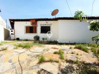 CASA - BAIRRO SÃO CRISTÓVÃO, ZONA LESTE
