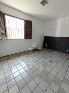 CASA - BAIRRO SÃO CRISTÓVÃO, ZONA LESTE