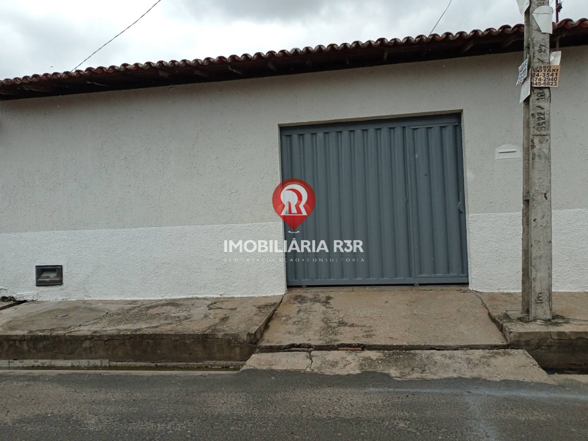 CASA - BAIRRO MOCAMBINHO, ZONA NORTE