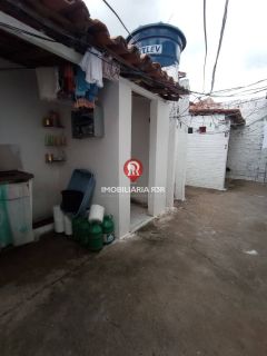 CASA - BAIRRO MOCAMBINHO, ZONA NORTE