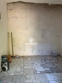 CASA – BAIRRO PIÇARREIRA, ZONA LESTE