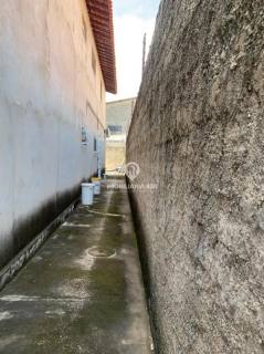 CASA - BAIRRO LOURIVAL PARENTE, ZONA SUL