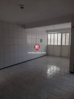 CASA - BAIRRO PRIMAVERA, ZONA NORTE