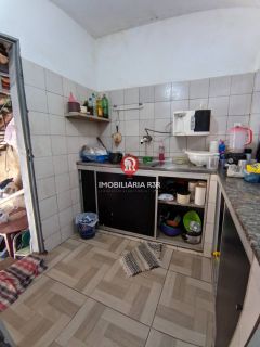 CASA - BAIRRO MONTE CASTELO, ZONA SUL