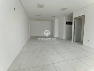 PRÉDIO COMERCIAL - BAIRRO FÁTIMA, ZONA LESTE