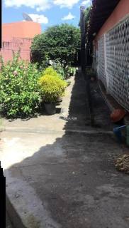 CASA / PONTO COMERCIAL – BAIRRO ITAPERU, ZONA NORTE