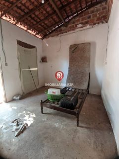 CASA - BAIRRO URUGUAI, ZONA LESTE