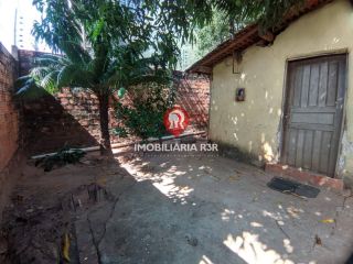 CASA - BAIRRO URUGUAI, ZONA LESTE