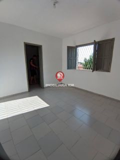 CASA DÚPLEX – BAIRRO LOURIVAL PARENTE, ZONA SUL