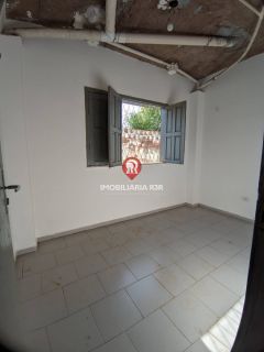 CASA DÚPLEX – BAIRRO LOURIVAL PARENTE, ZONA SUL