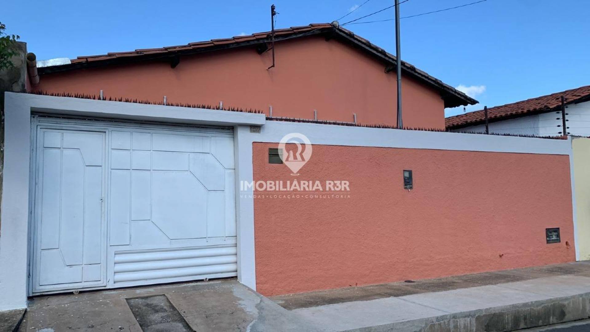 CASA - BAIRRO ITARARÉ, ZONA SUDESTE