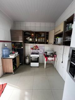 Casa no Eduardo Gomes