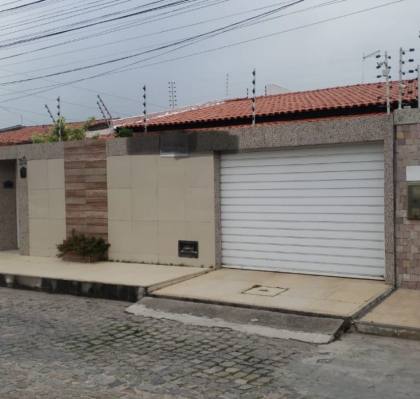 Casa na Aruana