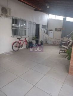 Casa na Aruana Porteira Fechada 