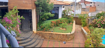 Casa de Alto Padrão na Atalaia