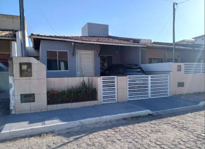 Casa no Condomínio Bela Vida