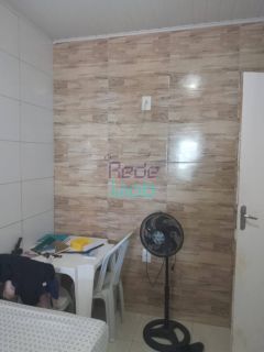 Casa no Conj. João Alves.