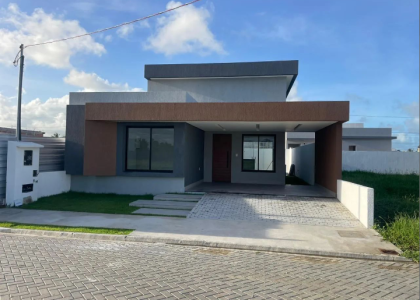Casa no Condomínio Padang Beach Residence