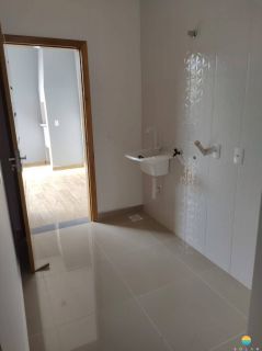 Geminado Para Vender com 3 quartos, sendo 1 suíte aprox. 700m da praia de Balneário Piçarras - SC. Ref. 363