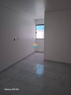 Apartamento Para Vender com 2 quartos sendo 1 suíte no bairro Centro em Penha - SC. Ref. 381