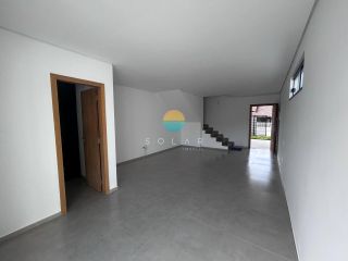 Imperdível sobrado de 136m² com 3 dormitórios no bairro Itacolomi em Balneário Piçarras. Ref. 391