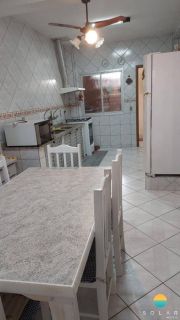 Excelente Sobrado a 300m da Praia Alegre – Investimento com Renda Mensal de R$3.300! Ref:461