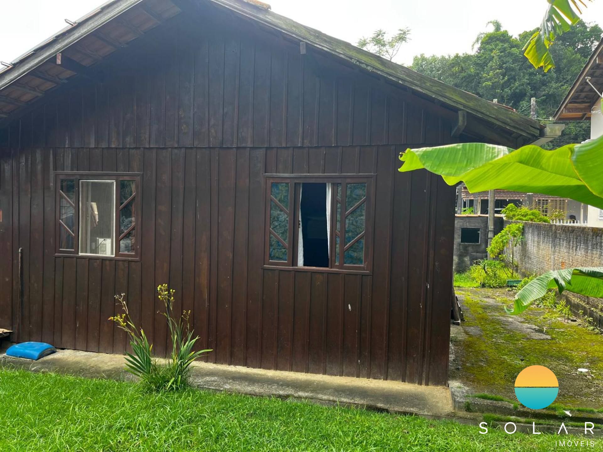 Casa à venda de 70m² na Praia da Armação - Penha S/C. Ref.472