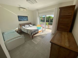 Casa Mobiliada a 200m da praia, com 4 suítes na Praia Grande em Penha /SC. Ref.476