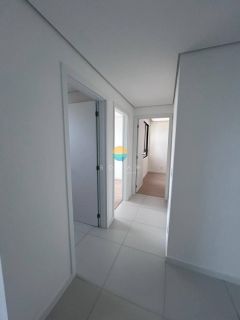 Apartamento a venda no Skyline Confort Club a 250m com vista mar, Praia na Armação em Penha /SC. Ref.486