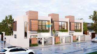 Sobrados Imponentes, Acabamento de Alto Padrão e Localização Estratégica, no bairro Centro em Penha / SC. Ref.496