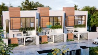 Sobrados Imponentes, Acabamento de Alto Padrão e Localização Estratégica, no bairro Centro em Penha / SC. Ref.496