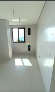 Oportunidade Única! Apartamento pronto para morar à venda com 3 Dormitórios sendo 1 Suíte, na Praia da Armação, no L'Unico Home Club, em Penha /SC. Ref.502