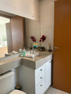 Apartamento à venda no Velutti Home Club com 2 Dormitórios, Mobiliado, em Penha / SC. Ref.503
