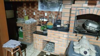 Casa Mista com 110m², Semi-Mobiliada, Aprox. 200m da Praia de Armação e 500m de Beto Carrero,, Com 3 Dormitórios em Penha/SC. Ref.508