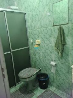 Casa com 4 Dormitórios, com 104m² de área construída a 600m do mar, no bairro Itacolomi, Piçarras / SC. Ref.511