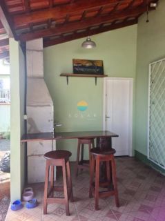 Casa com 4 Dormitórios, com 104m² de área construída a 600m do mar, no bairro Itacolomi, Piçarras / SC. Ref.511