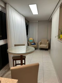 Apartamento mobiliado vista mar à venda, 3 dormitórios sendo 1 suíte aprox. 60m da Praia de Armação, Penha/SC. Ref.