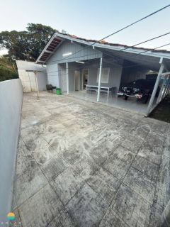 CASA MISTA PRÓXIMA DA PRAIA GRANDE