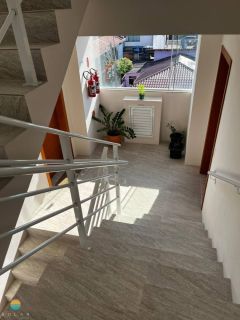 OPORTUNIDADE RARA, APTO ENTRE A PRAIA E O PARQUE