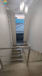 Se você busca conforto, exclusividade e uma localização privilegiada, esta é a oportunidade perfeita. Esta belíssima residência de alto padrão está situada a poucos metros do Beto Carrero World e da encantadora Praia da Armação, unindo tranquilidade, laze