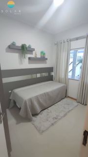 Se você busca conforto, exclusividade e uma localização privilegiada, esta é a oportunidade perfeita. Esta belíssima residência de alto padrão está situada a poucos metros do Beto Carrero World e da encantadora Praia da Armação, unindo tranquilidade, laze