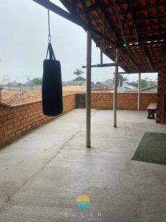 Casa ampla à venda em excelente localização