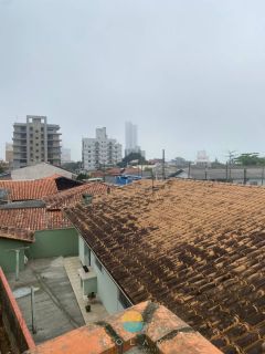 Casa ampla à venda em excelente localização