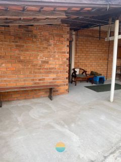 Casa ampla à venda em excelente localização