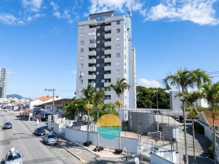 Apartamento para locação no Residencial Lunata, localizado no 7º andar, mobiliado e com excelente infraestrutura.