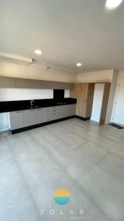 APARTAMENTO SEMI MOBILIADO A VENDA AO LADO DO BETO CARRERO