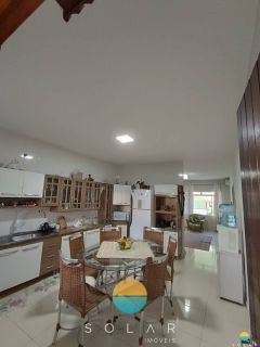 Apartamento mobiliado de 3 quartos próximo do Beto Carrero e da Praia