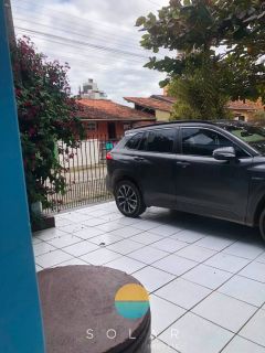 Casa mobiliada com 6 quartos na Praia de Armação
